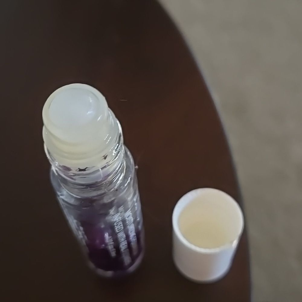 Urban Outfitters Purple Rollerball Boho Lip Mary Jane Mositure Grape Floral Glos - Picture 15 of 16